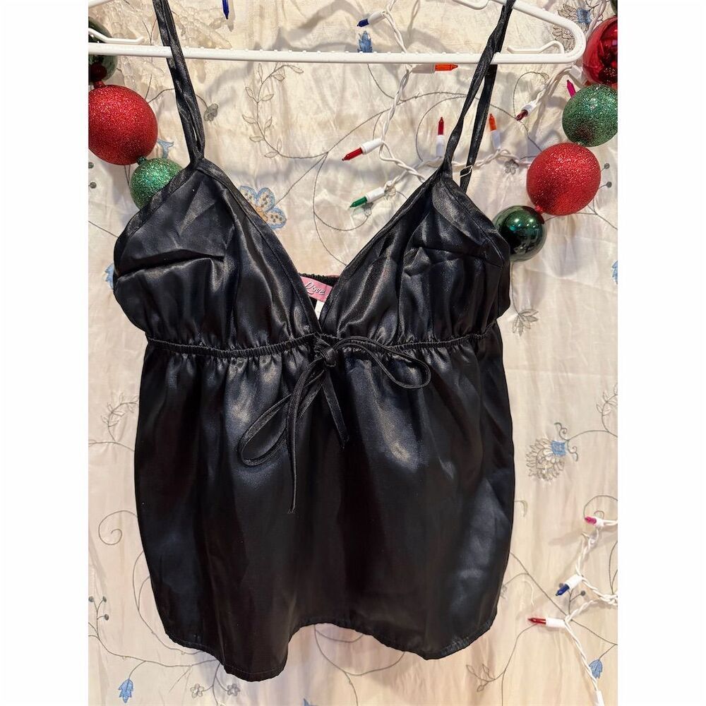 Fashion Nova Women's Black V-Neck Camisole Tank Top Size L Casual